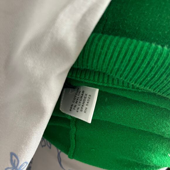 Banana Republic Green short sleeve sweater vest with button up neckline XS - Picture 7 of 7